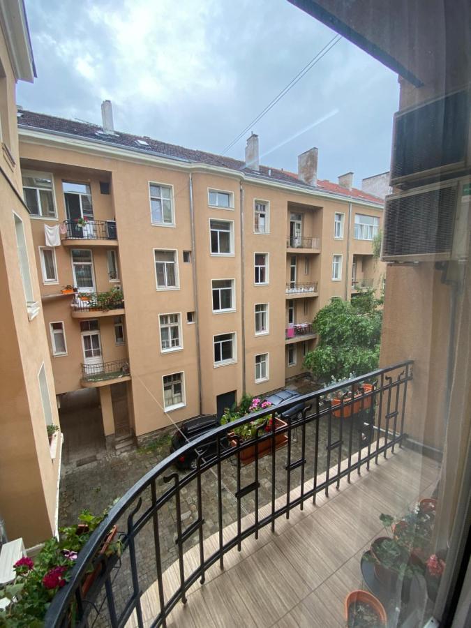 Cozy Apartment In Downtown Sofia - Tsar Samuil Street Exteriör bild